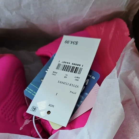 Sporto Women's Pink Sneakers - Picture 4 of 4